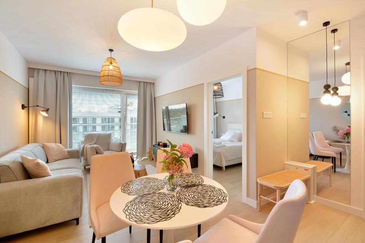 Klif Apartamenty Polanki Aqua Kołobrzeg Exteriör bild